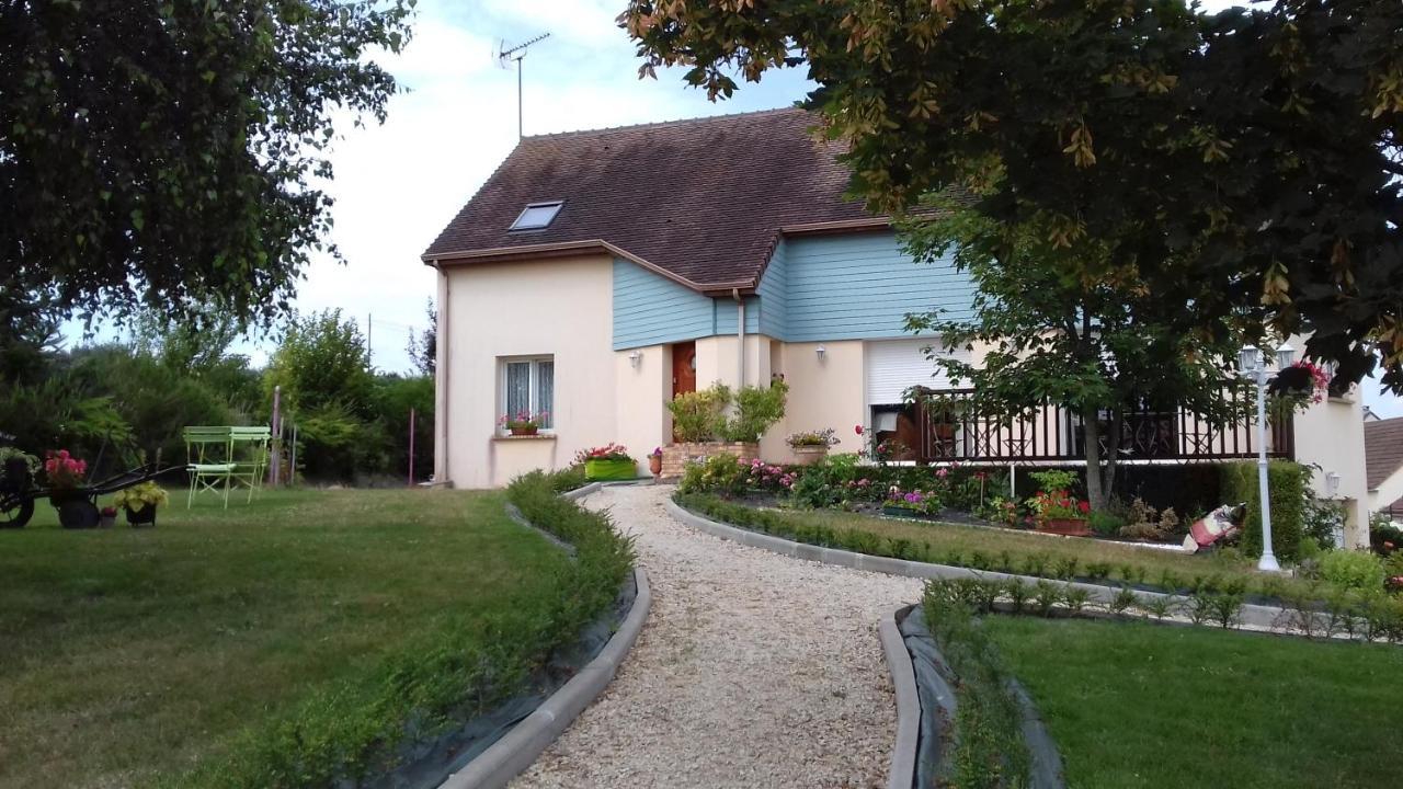 Gite Et Chambres D'Hotes Gandelain Exterior photo